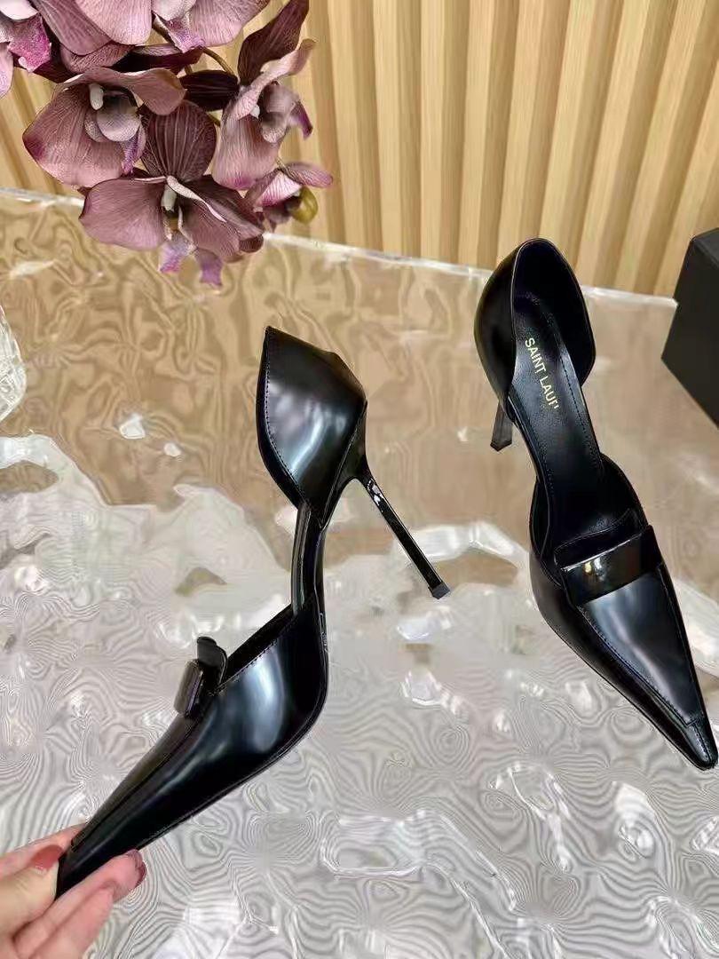 

2025 ранняя весна черные глянцевые туфли на высоком каблуке для подиума с острым носком, тонким каблуком, полые, темпераментные, одинарные туфли, женские сандалии с закрытым носком 34 чёрный