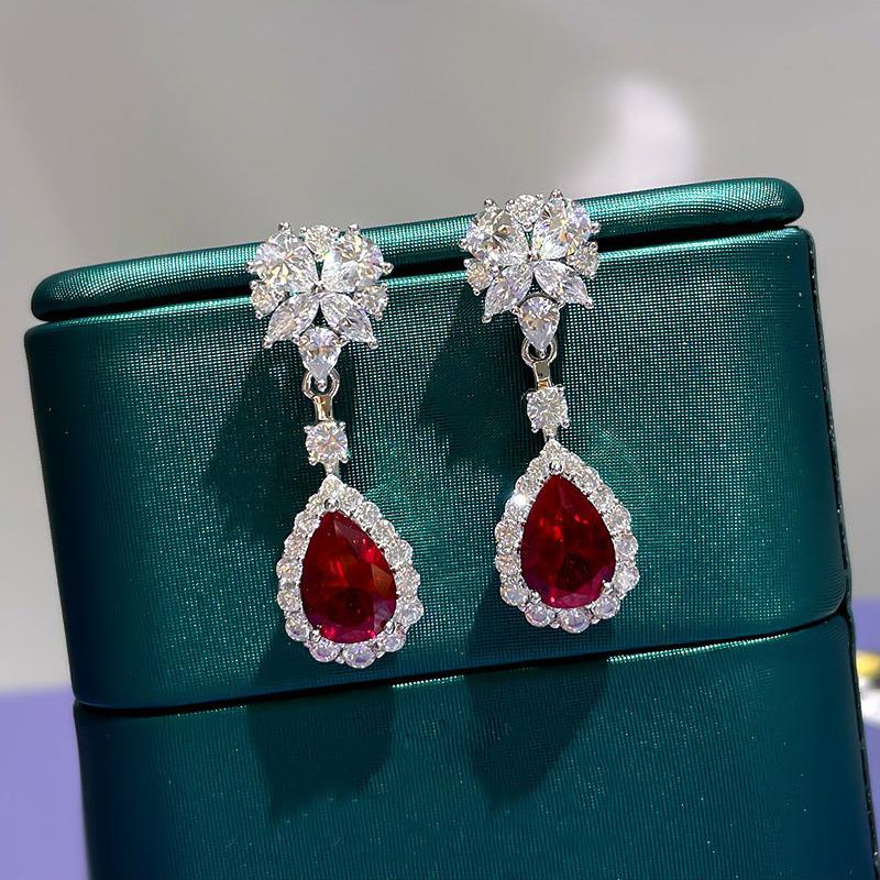 Hui Zhi Yi 2023 Silver Simulated Red Zircon Drop Earrings - European & American Trend