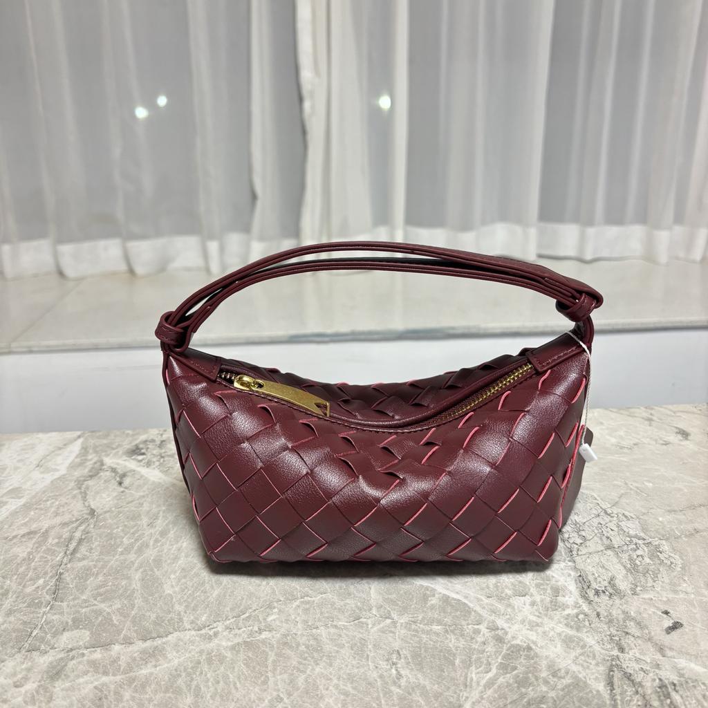 Cross-border cowhide hand-woven mini zipper bento bag niche portable lunch box bag versatile single shoulder underarm women's bag