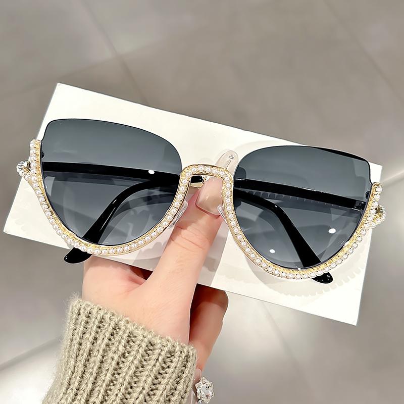 

Модные и стильные полуободковые солнцезащитные очки New Clear Vision с инкрустацией бриллиантами для женских путешествий и вечеринок