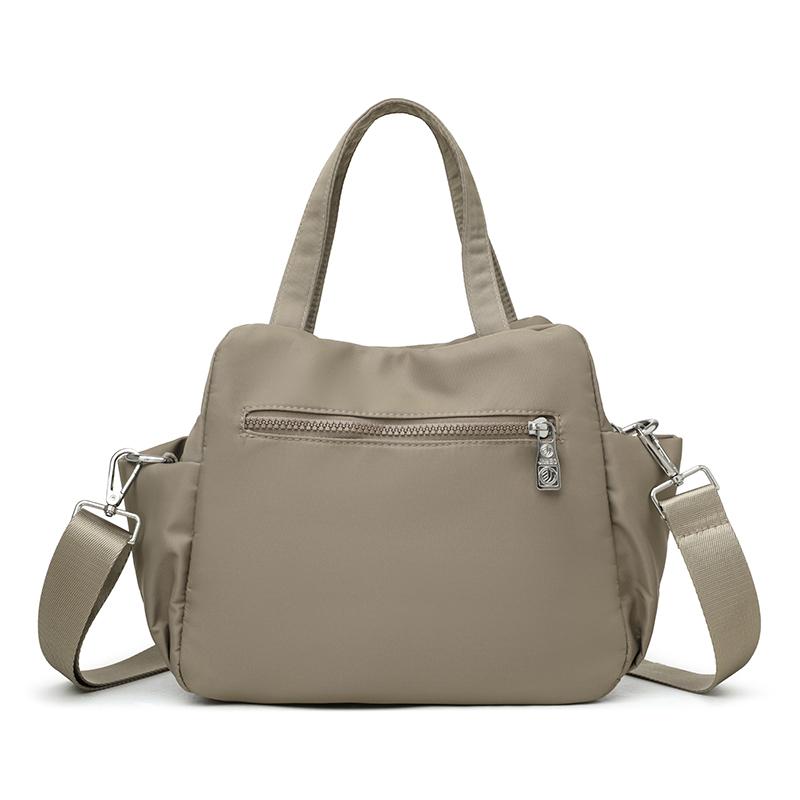 Water-Resistant Tote Bag for Women – Stylish & Durable Handbag with Adjustable Shoulder Strap and Multiple Pockets