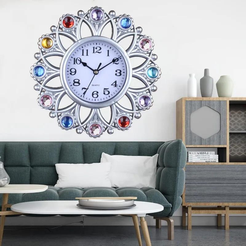Living Room Clock Creative European Wall Clock Retro Art Wall Watch Decorative Wall Clock Home Silent Fashion Clock for Study