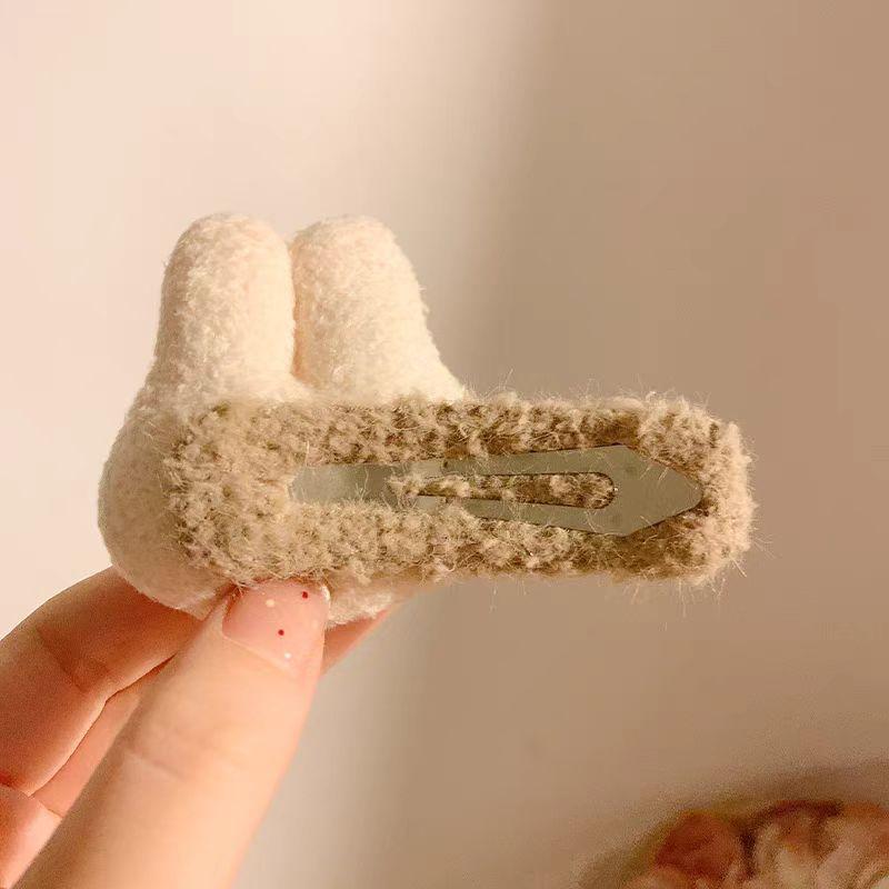 2 szt. Pluszowy króliczek w kolorze kawy, Urocza dziewczynka z grzywką i wsuwkami, Wszechstronne, miękkie i urocze akcesoria do włosów