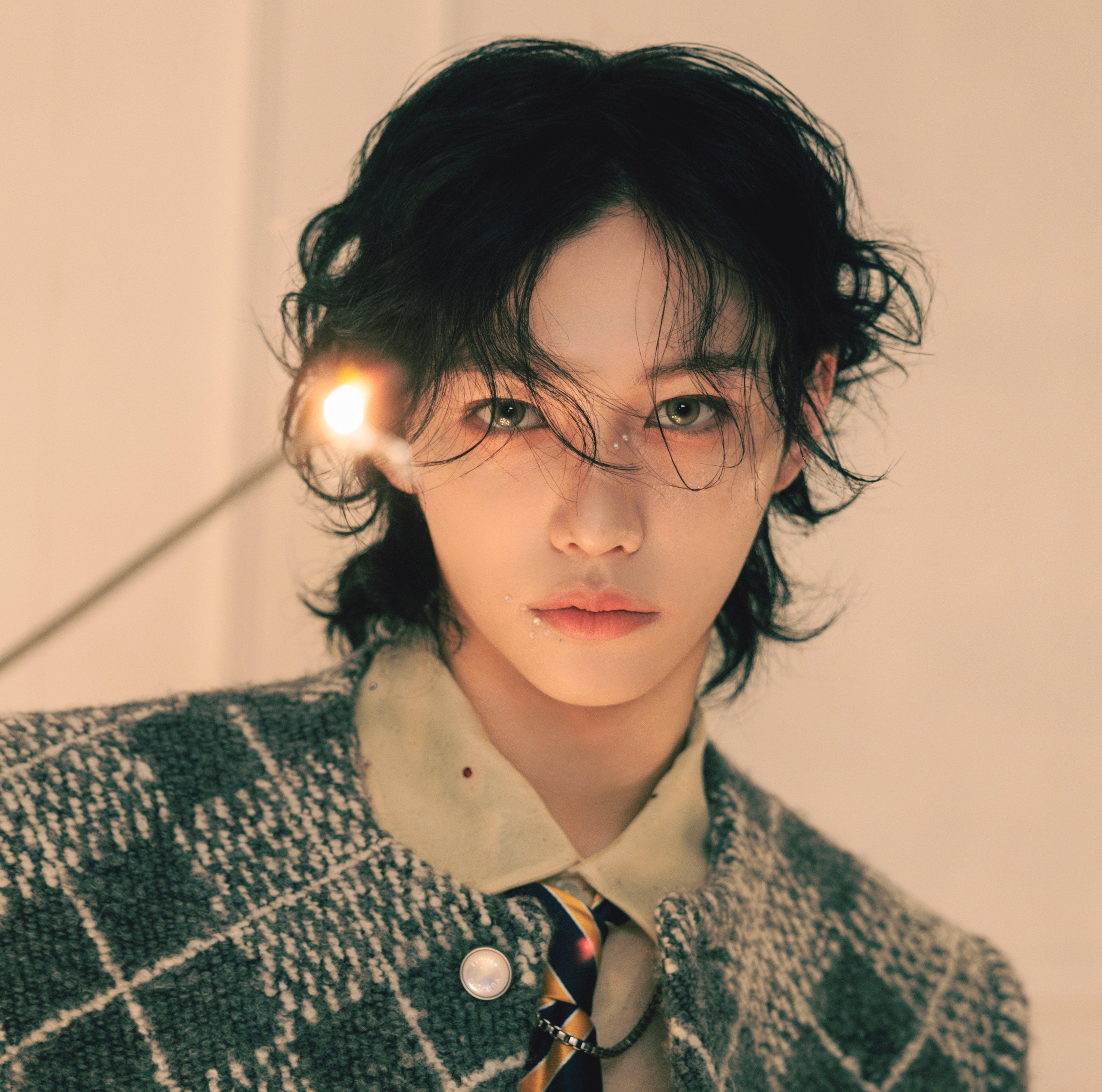 (ORDINE PRESTABILITO)Bambini randagi - Hollow (Fan Club) Giappone 3° mini album Felix