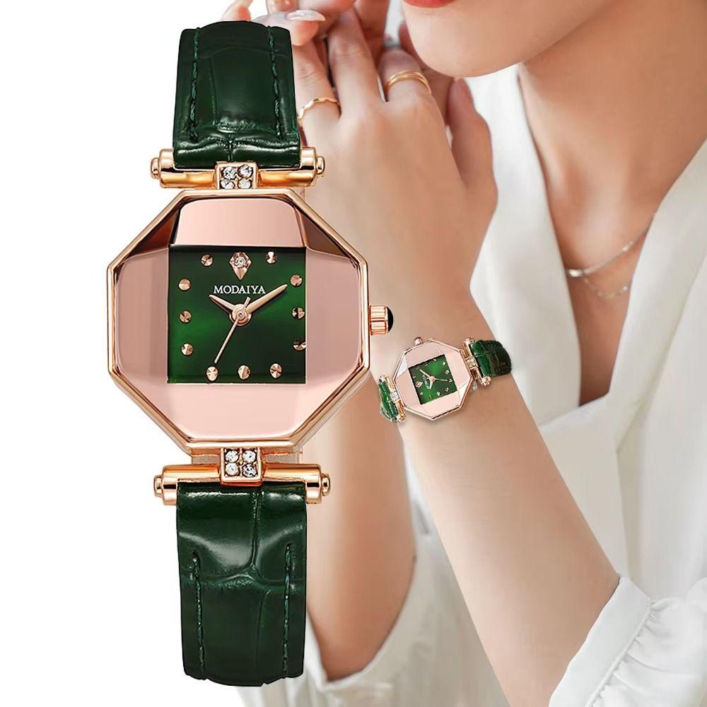 Retro Women's Wrist Watch Light Luxury Quartz Wristwatch Rhinestone Quartz Watch  Daily Use