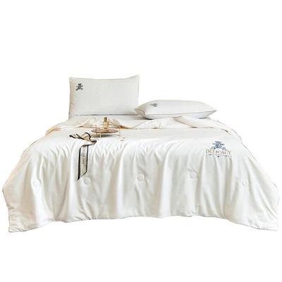 Amy Bear Soybean Fiber Cotton Summer Quilt