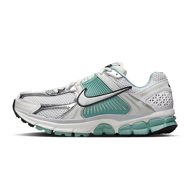 NIKE Women's Zoom Vomero 5 Casual Shoes