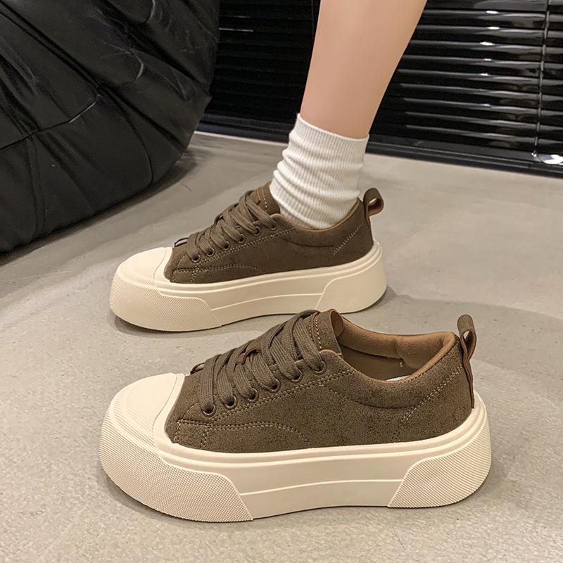 Soft-soled Little White Shoes Women's 2025 New Popular Versatile Autumn Light Non-slip Casual Fashion Comfortable Sports Board Shoes