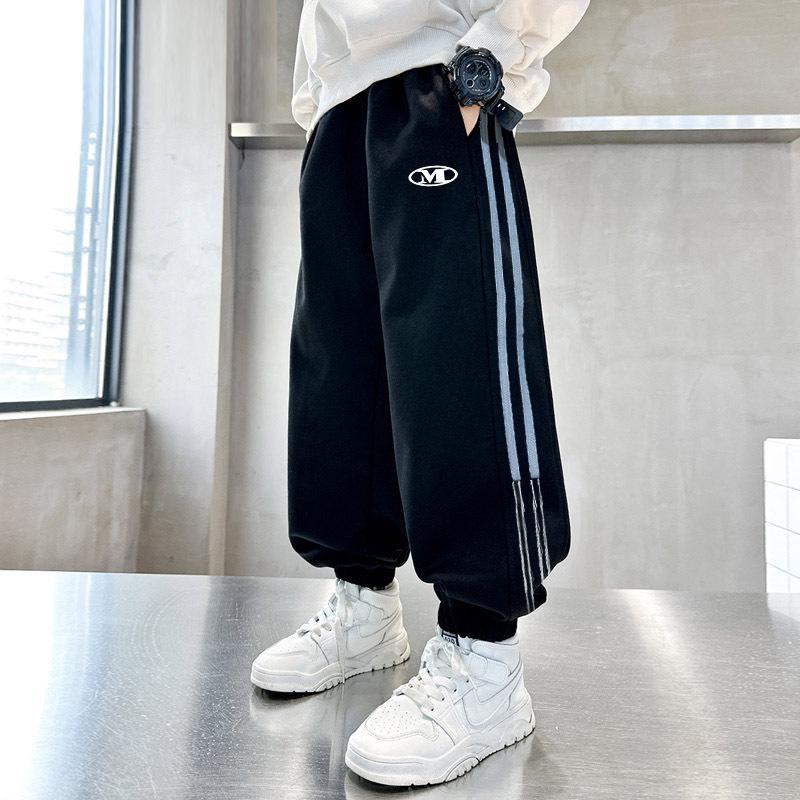 Jungen Fleecegefütterte Hosen mit schmal zulaufendem Bein – Dick, warm und perfekt für Frühling bis Winter.