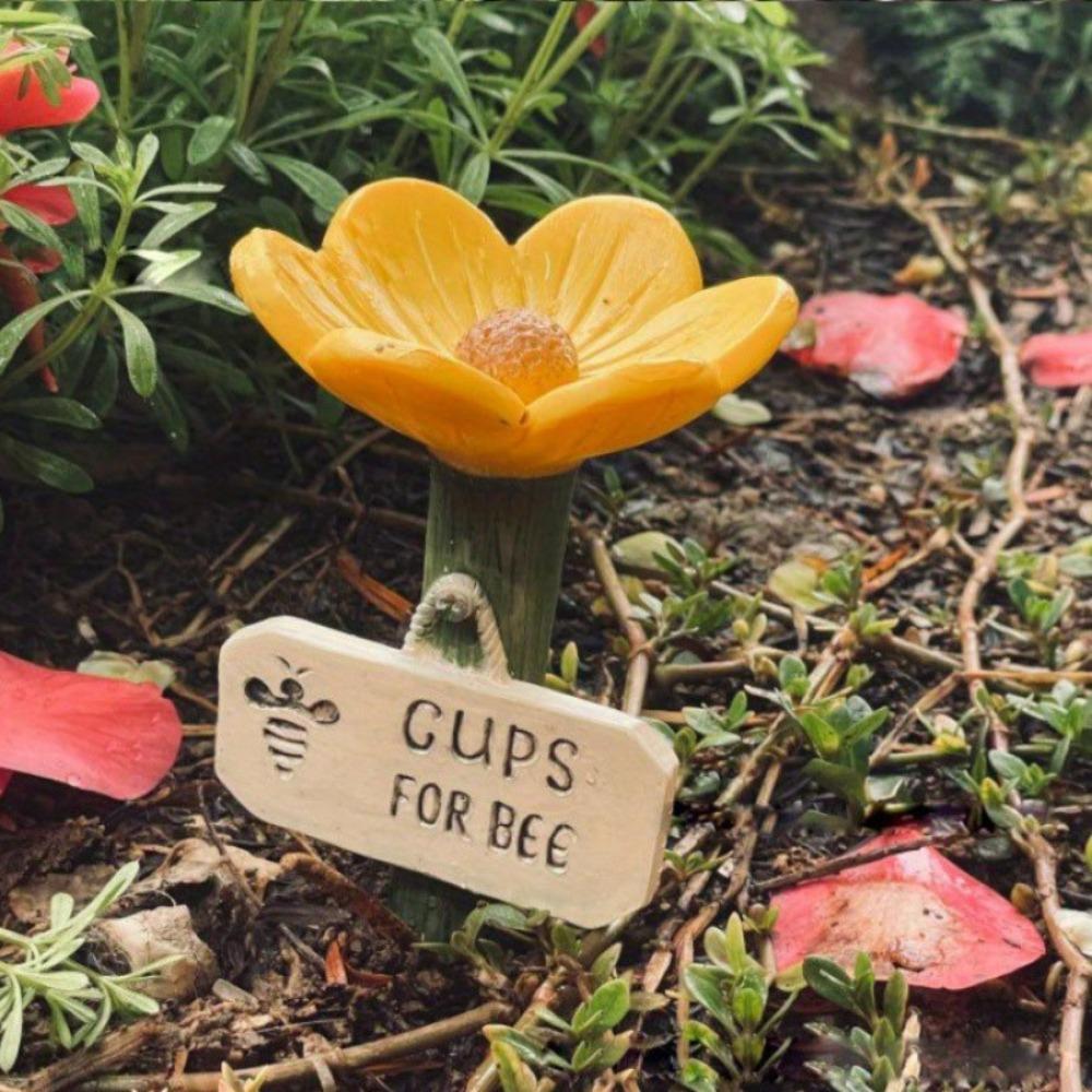 Flower-Shaped Insect Drinkers Weather-Resistant Luxury Bee Butterfly Feeder Elegant Insect Watering Station жёлтый