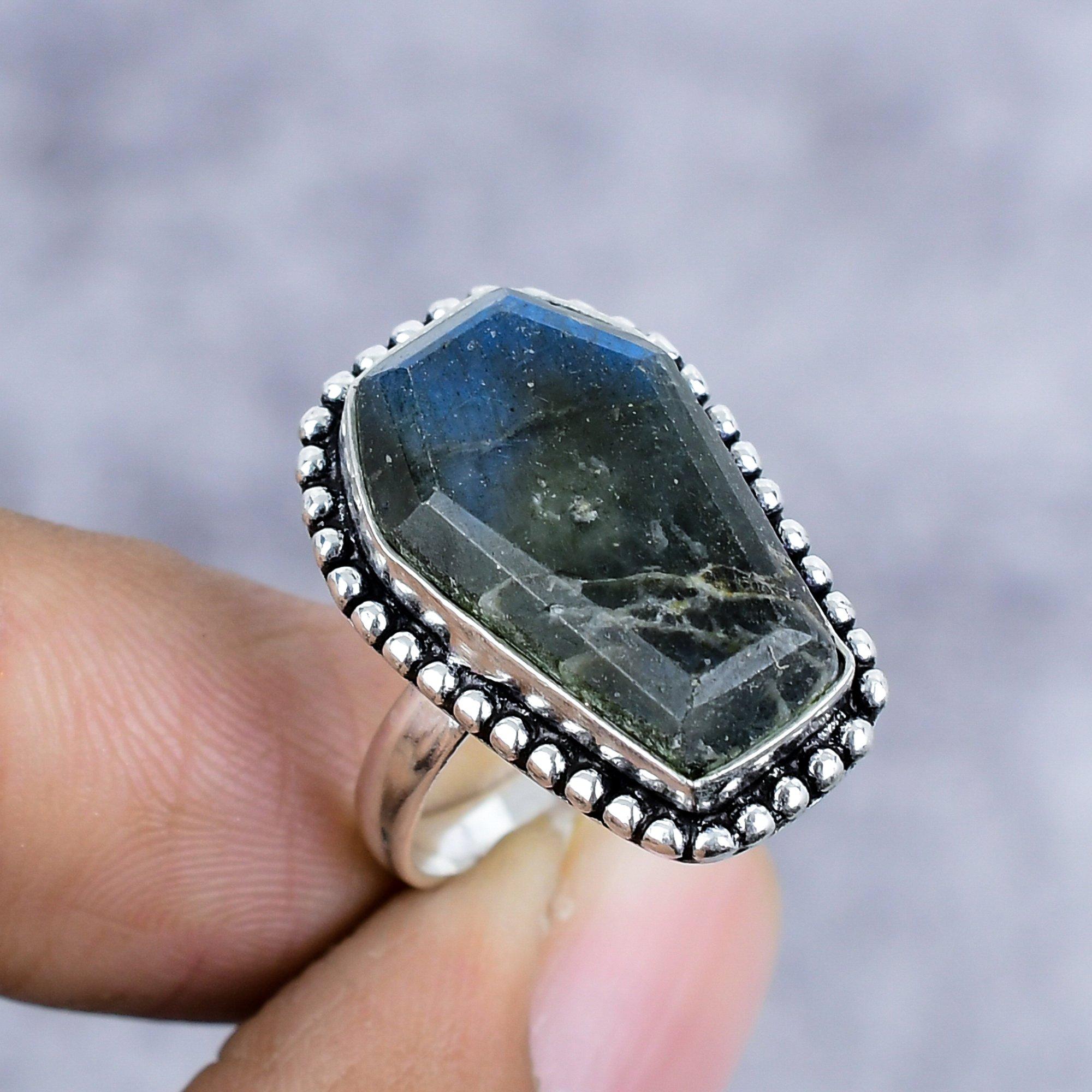 

Labradorite Gemstone Handmade 925 Sterling Silver Jewelry Ring Size 7.5 M-2606