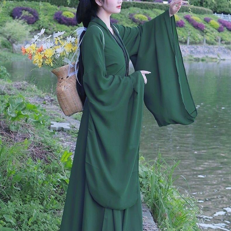 Elegantní pohádkový oblek Hanfu ve stylu čínské dynastie Wei a Jin