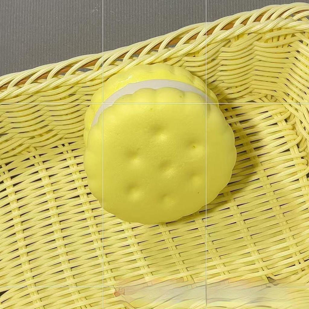 Simulated Biscuit Slow Rebound Squeezing Toy Soothing Relaxing Stress Relieving Toy School Office Ventilating Toy Party Gift