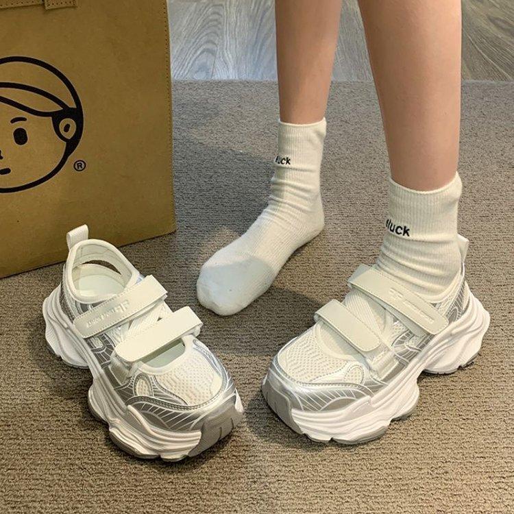 Mesh hollow sports sandals women's summer 2025 new muffin thick-soled versatile Velcro breathable dad shoes