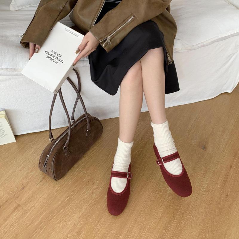 Retro flat-bottomed suede Mary Jane single shoes fairy shoes 2025 new spring, autumn and winter red gentle evening shoes