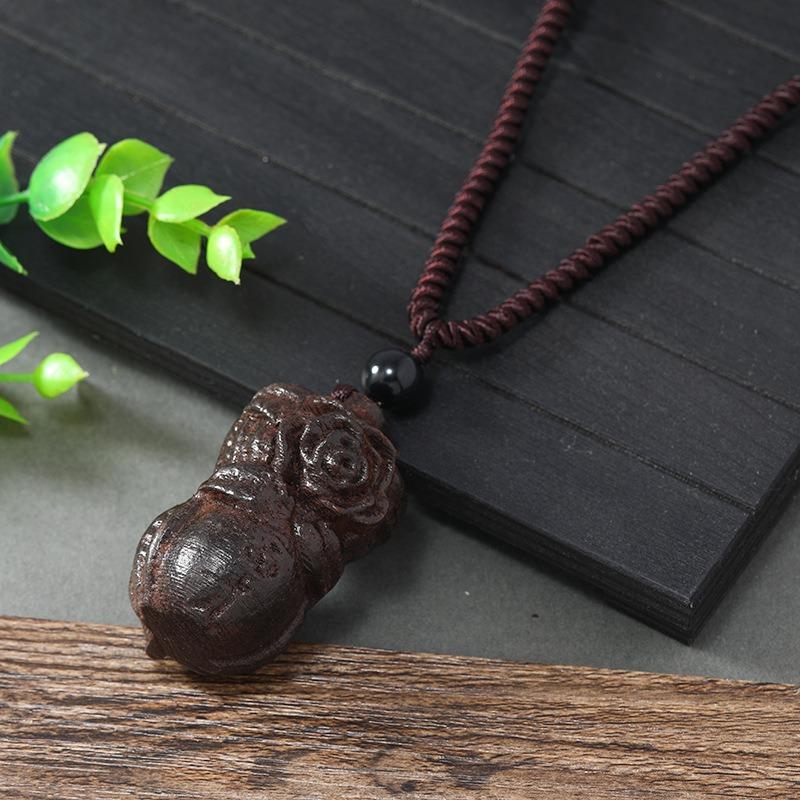 Hand-carved Mahogany Necklace Retro Femininity Long Autumn and Winter Sweater Chain Cotton and Linen Accessories