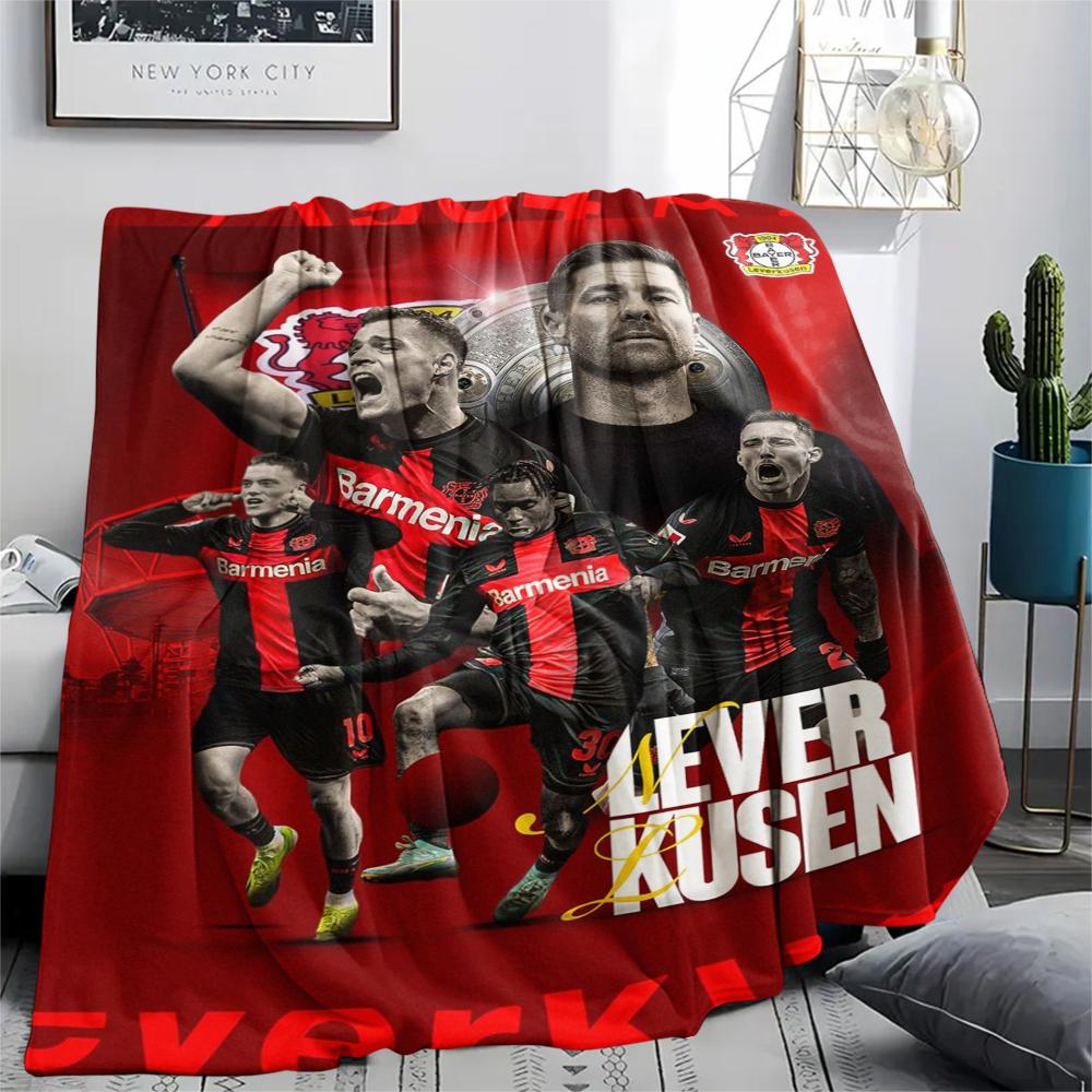 1pz Coperta in Flanella con Stampa Bayer 04 Leverkusen, Alta qualità Confortevole per Tutte le Stagioni, Decorazione per la Casa, Calore e Comfort, Perfetta per Regali di Natale11