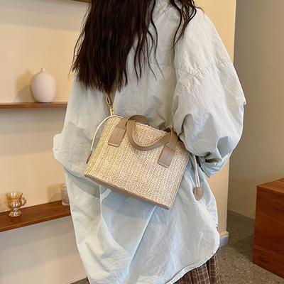 Fashion Bag Women's 2025 Summer New Fashion Foreign Style Shoulder Bag Simple Messenger Bag Simple Casual Small Square Bag