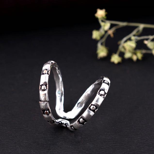 Handmade Arthritis Silver Double Band Ring – Oxidized Criss-Cross Pattern Adjustable Boho Tribal Jewelry for Women & Men