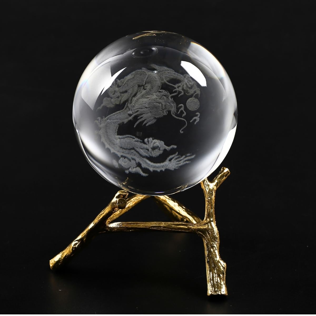 

SALUDABLE Dragon Crystal Feng Shui Good Auspicious with Base Ball, Healing, Ornament, Crystal, Luck, Wealth, Charm, (4cm Diameter)