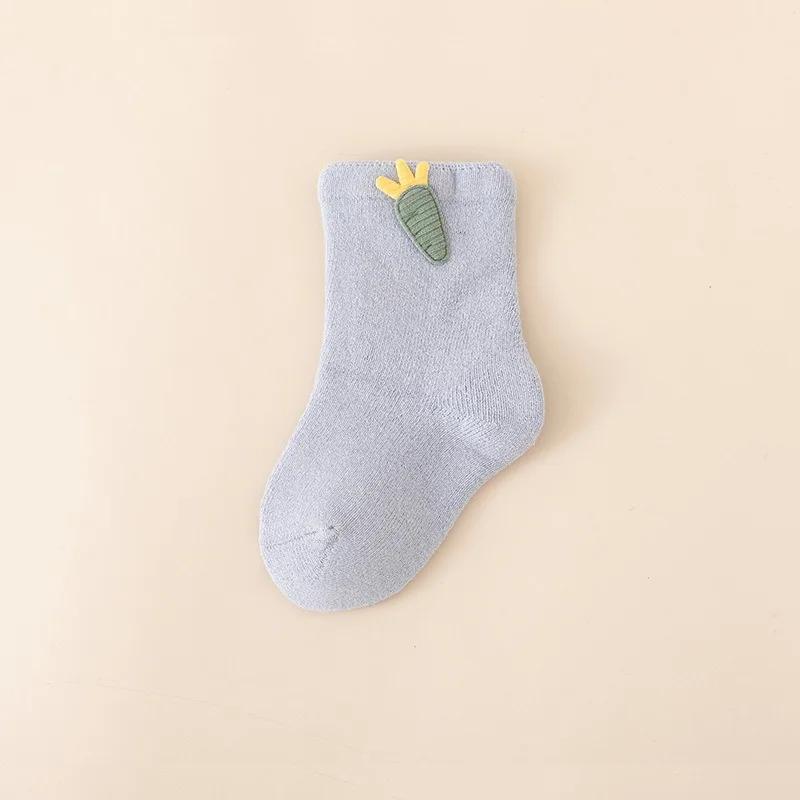 

Новые детские носки из хлопка, утолщенные, с рисунком морковки, для мальчиков и девочек, для детей 1-3 лет, удобные осенние и зимние детские носки One Size