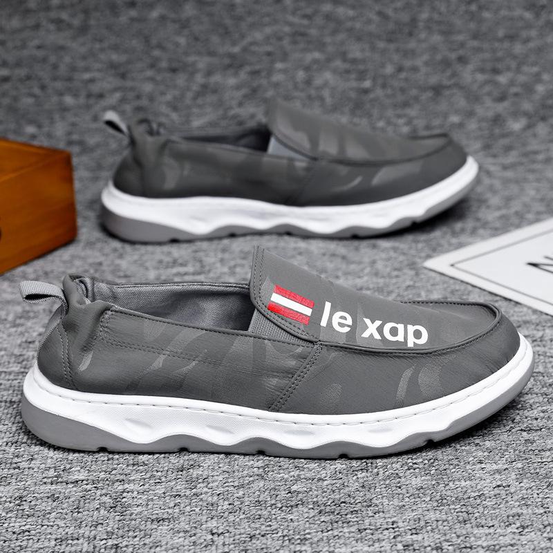 

Летняя мужская тканевая обувь на мягкой подошве, без шнуровки, ленивая обувь, дышащая тканевая обувь с низким берцем, повседневная мужская обувь с низким берцем 44 серый