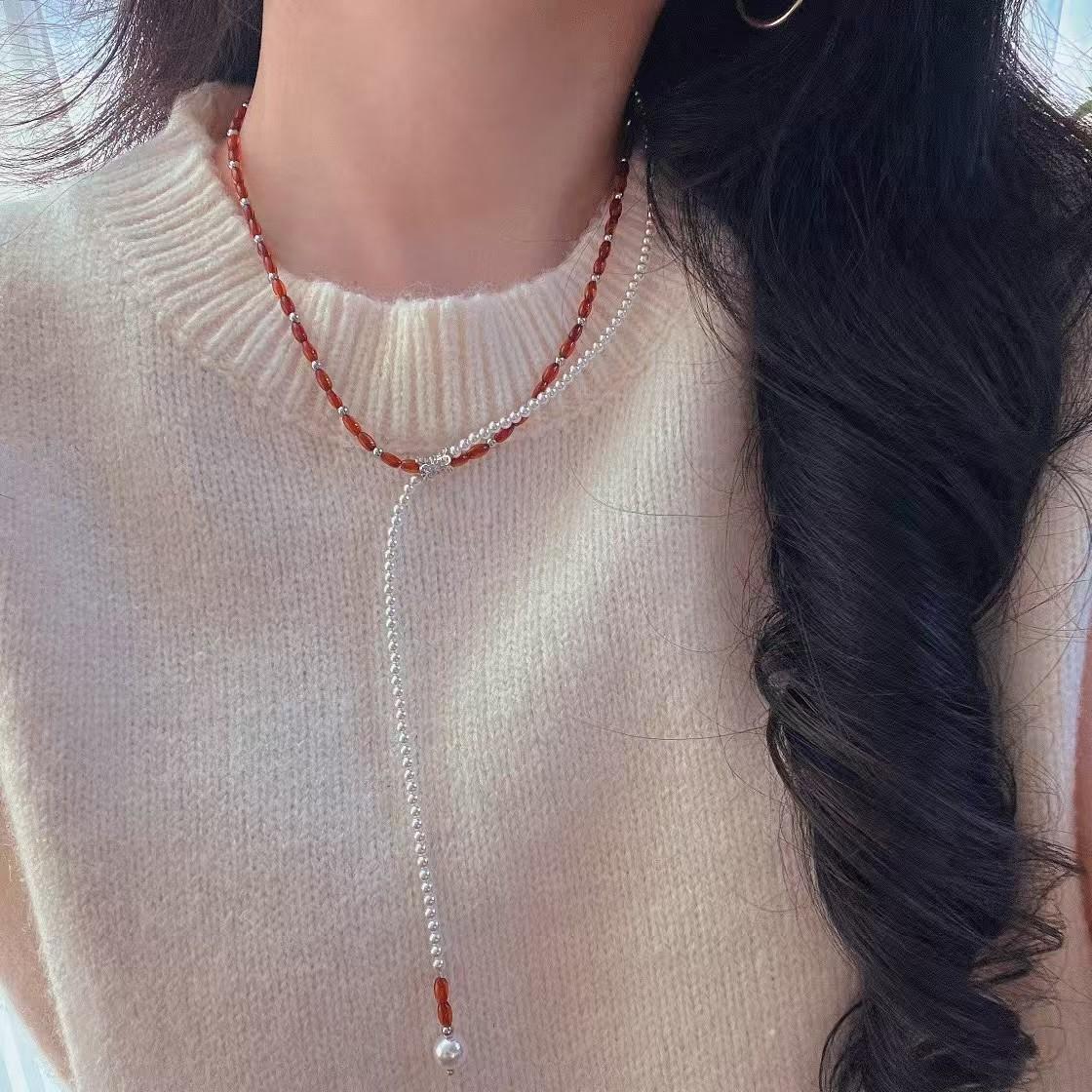 

Vintage Natural Rice Grain Blood Amber Artificial Crystal Pearl Necklace Collarbone Chain Sweater Chain