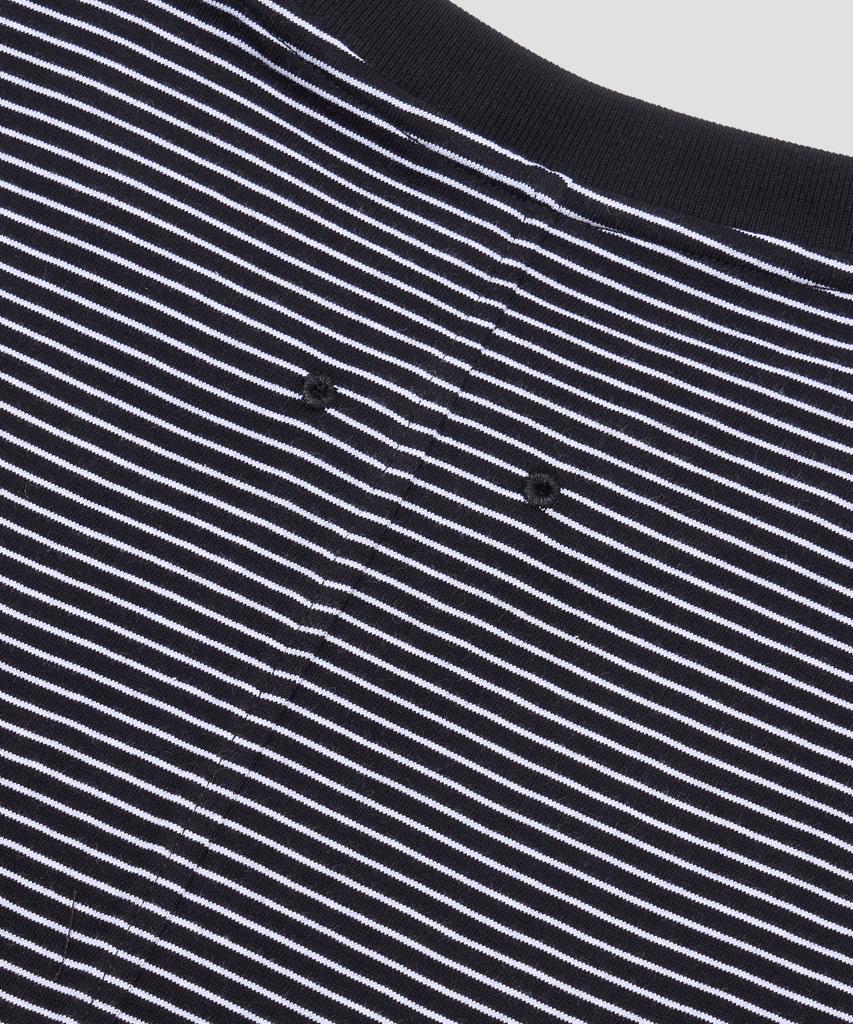 AGOD Back Incision Stripe Half T-Shirt [Black]