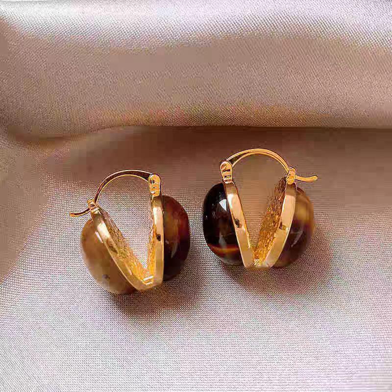 Tiger Eye Melanin Chestnut Caramel Earrings - Luxurious Fall/Winter Retro Ear Clips for Women
