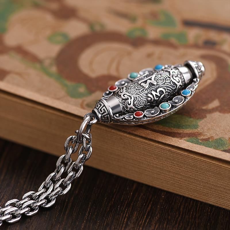 Seks tegn Mantra Halskjede Turkis Nine Eye Bead Pendant for menn og kvinner Retro roterende anheng