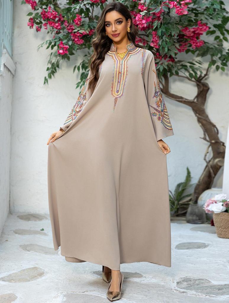 AB420 Middle East Women's Embroidered Cord Muslim Pullover Dress