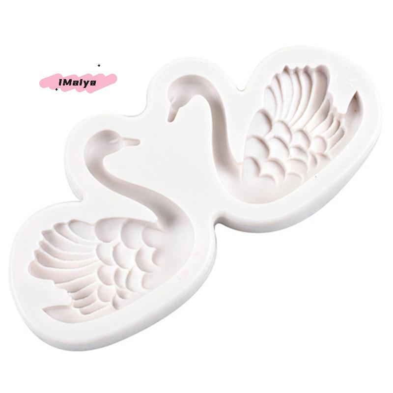 M-Swan Silicone Candle Mold for Aroma Soap And Chocolate Pudding Mousse Cake Valentine's Day Baking Decorating Tool