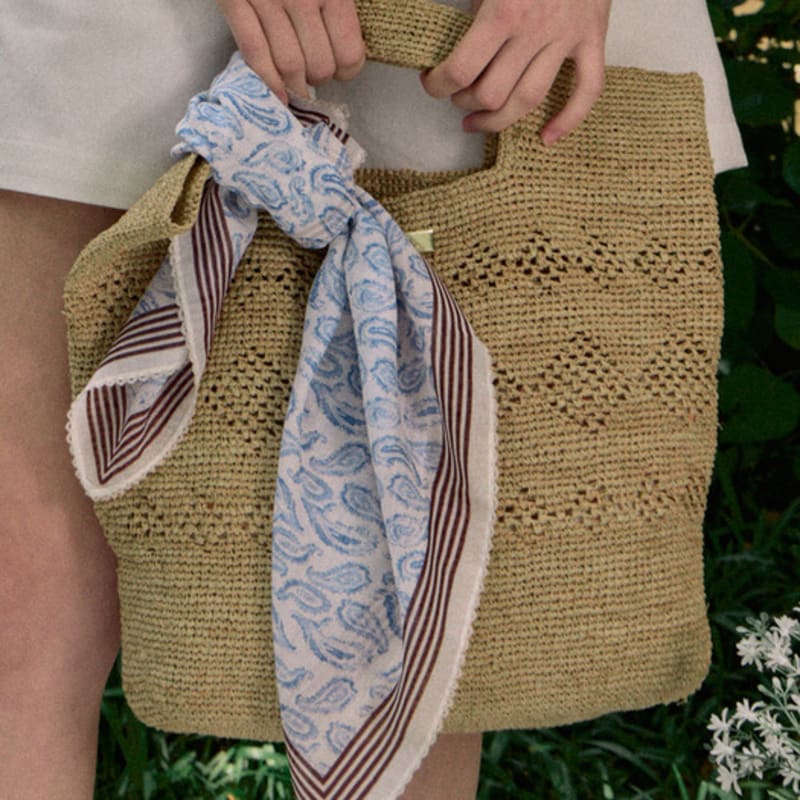 

NONLOCAL Paisley Square Chiffon Scarf - Blue Blue_FREE