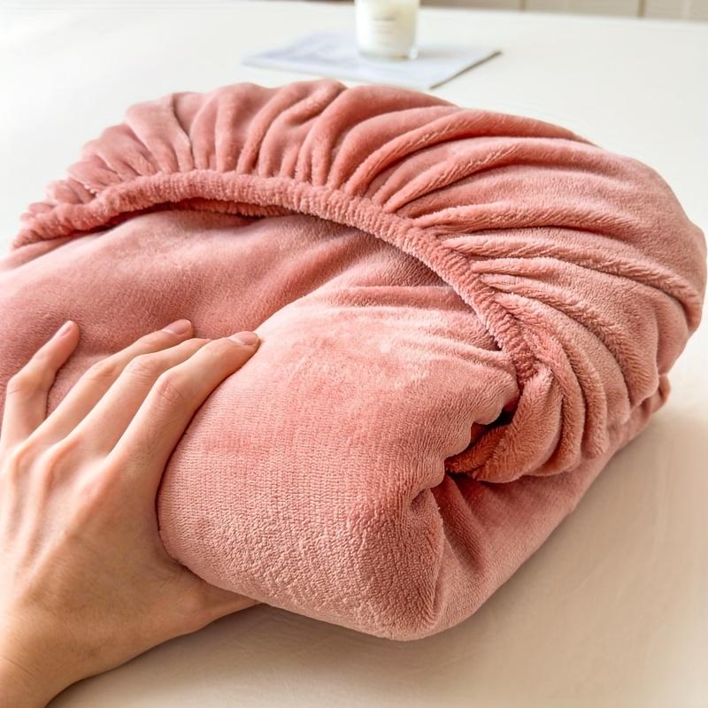 1pc Solid Color Bed Skirt, Milk Velvet Bed Skirt, Fleece Mattress Cover, Pillowcase And Pillow Core Not Included