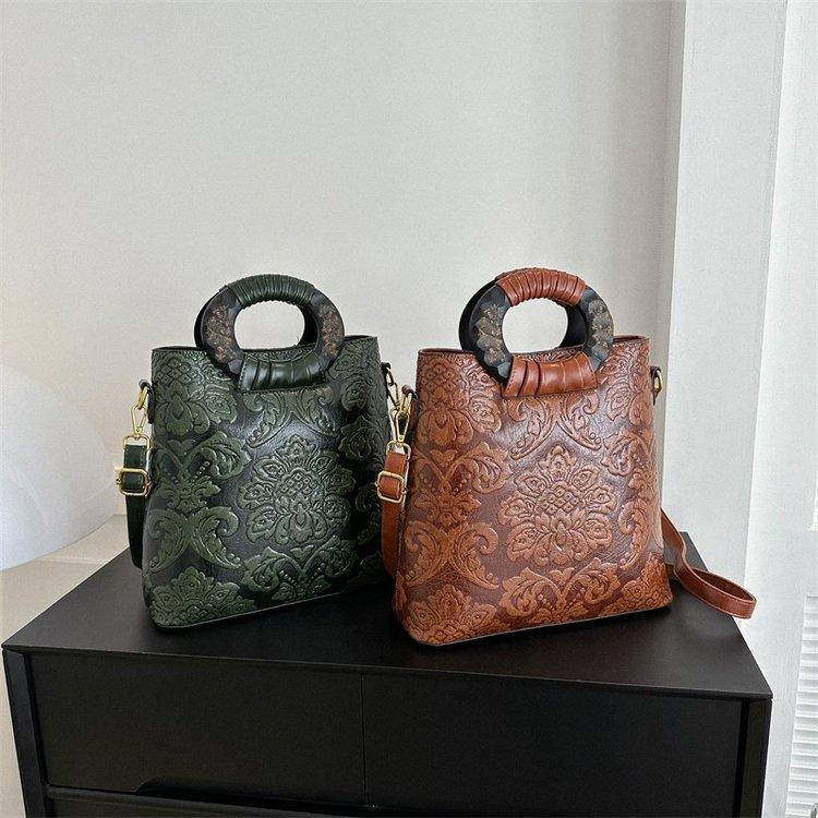 Edebiyat ve Sanat Crossbody Kadın Çantası Desen Kontrast Renk Fermuar Büyük Kapasiteli Çanta Avrupa ve Amerikan Retro Kadın Çantası