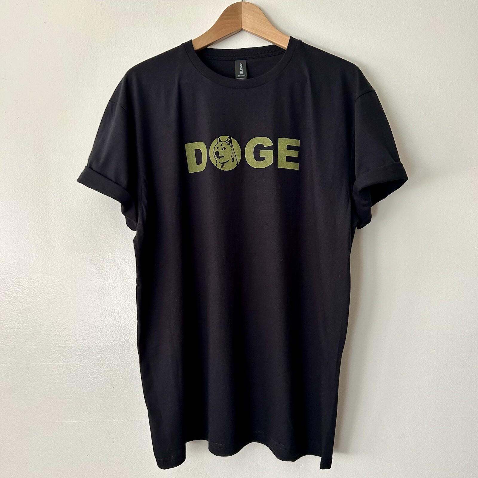 Dogecoin T-Shirt 100% Lightweight Ringspun Cotton NEW Mens Unisex Fit Size S-XL Unisex T-Shirt S