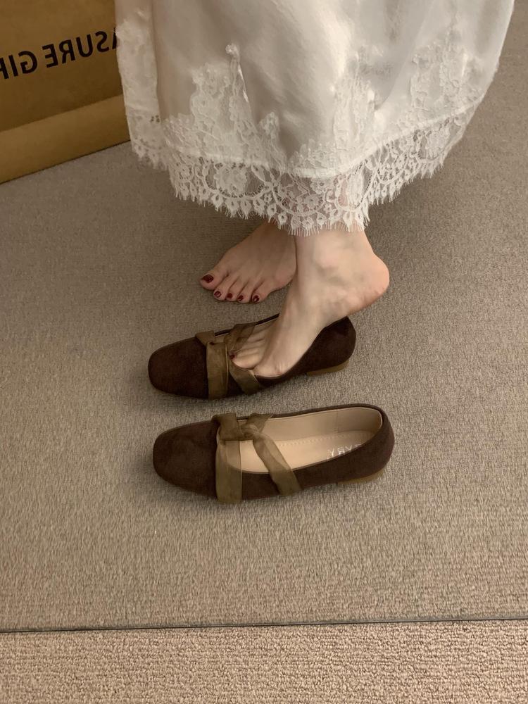 

Нежный вечерний бриз балетки женские 2025 новые туфли Мэри Джейн на плоской подошве с бантом темпераментные универсальные женские туфли 35 коричневый