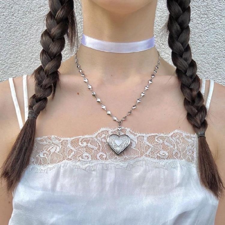 Fashion Alloy Peach Heart Pendant Necklaces for Women Hot Girls Korean Necklace