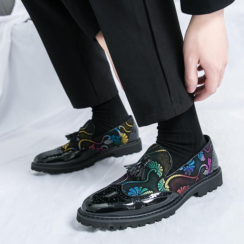 Fashion Brand Business Tassel Loafers Shoes Slip On Casual Thick Bottom Artificial Leather Party Shoes High Quality Mans Fashion Shoes