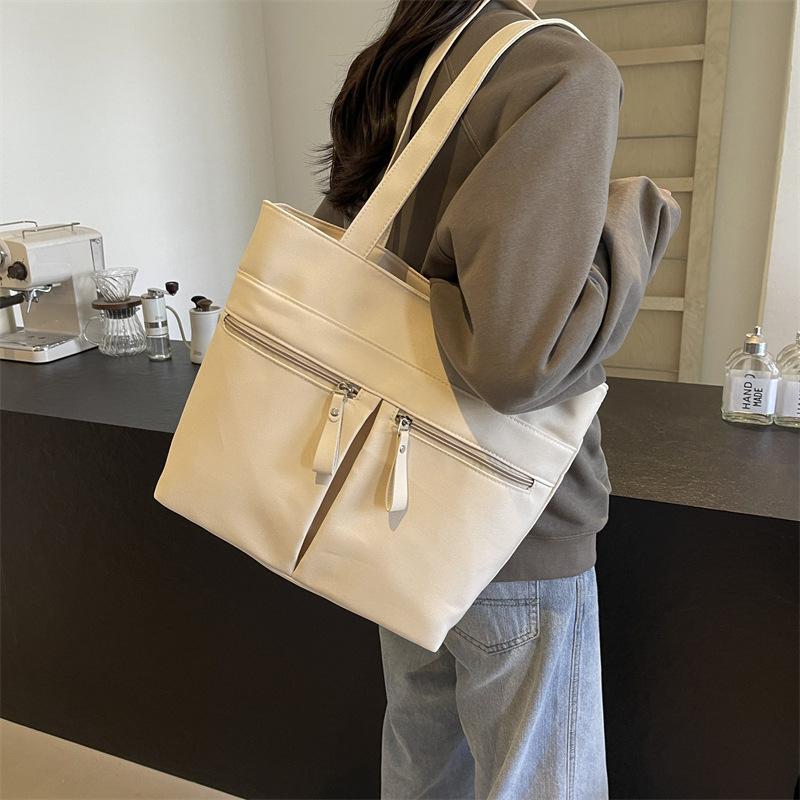 Canvas Bag Women's Large Capacity 2025 New Casual Shoulder Bag Fashion Sense College Students Commuting Shoulder Bag