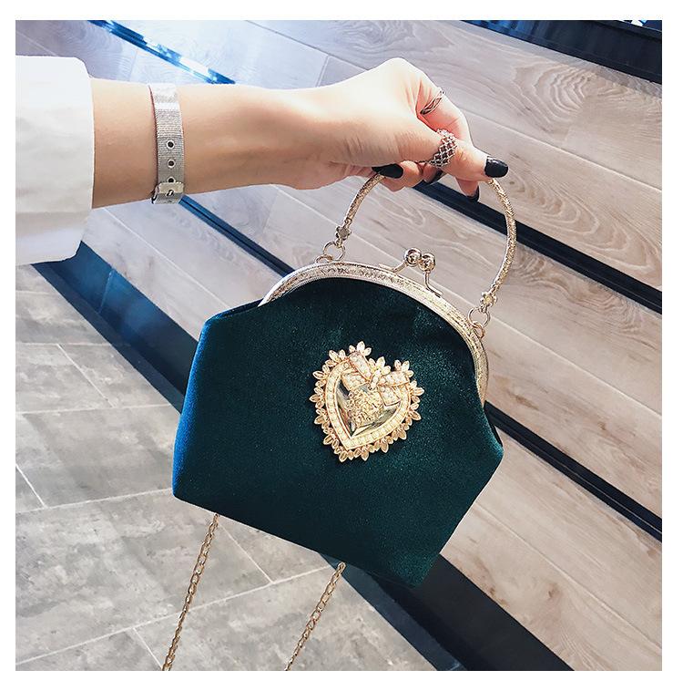 Akşam el çantası kadın çantası parlak çanta kalp şekli Metal manşonlar çanta moda zincir omuz Crossbody çanta lüks bayan çanta
