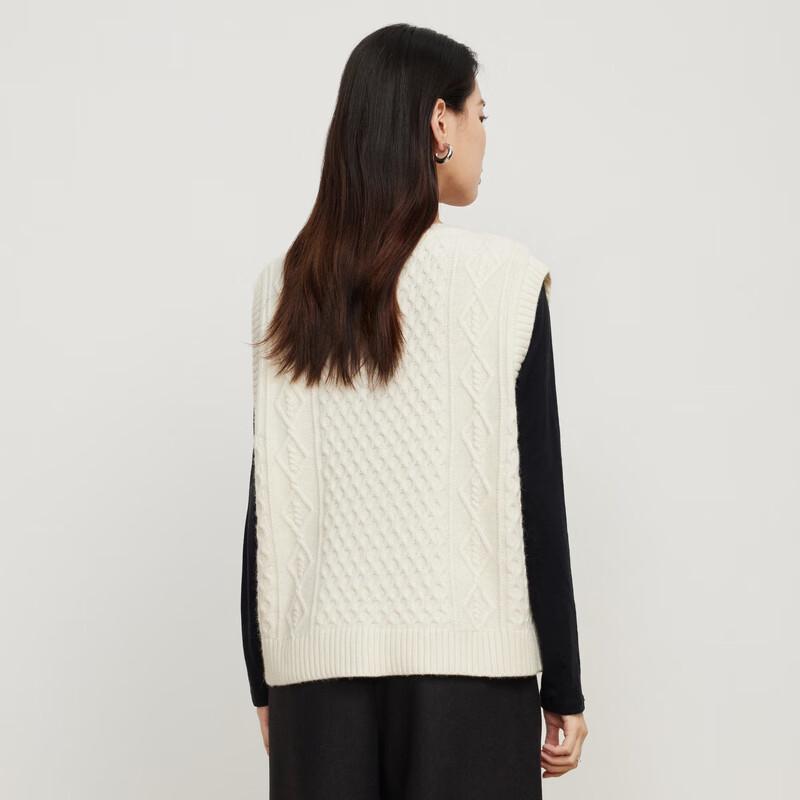 Elva' Island Women's Diamond Knit V-Neck Vest