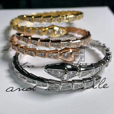 Klassisches und zeitloses Damen-High-End-Armband mit Schlangenknochenarmband und Zirkonia als Geschenk für Frauen