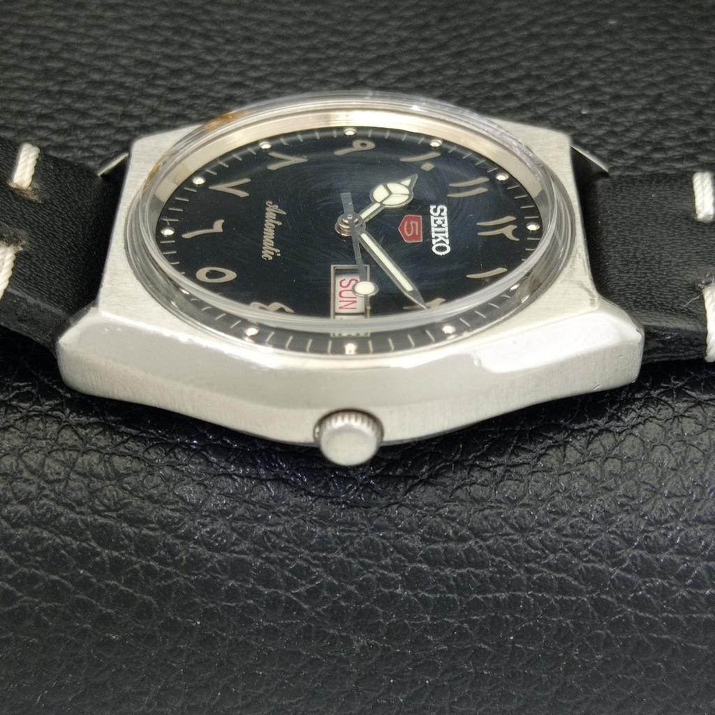 SEIKO 5 AUTOMATIC VINTAGE JAPAN 6319A MENS ARABIC BLACK DIAL WATCH a701317-5 R206a-a701317