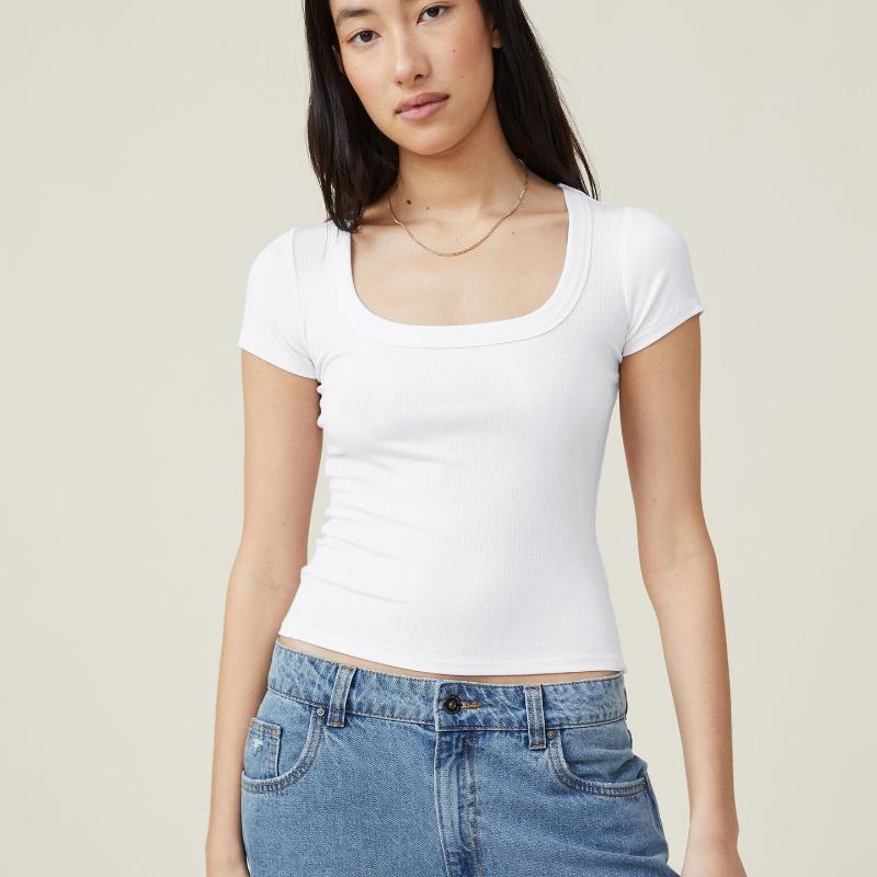 Y2K Summer Naked Short Dámské oblečení Slim Fit Tričko se čtvercovým výstřihem Krátký rukáv Tričko Nitě Pletené Top