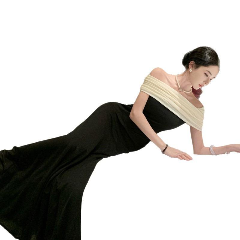 New French High-end Birthday Party Dress Black and White Contrasting Color Splicing One-word Shoulder Pure Desire Dress