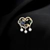 Safe Lock Chest Pin, Ancient Style Cheongsam Collar Pressing Button, Exquisite Anti-Glare Button, Chest Flower Pin