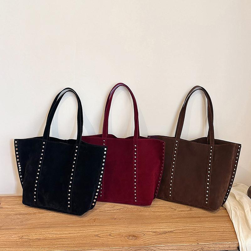 Vintage European Style Leather Corduroy Tote Bag For Daily Use With Magnetic Closure And Interior Pockets
