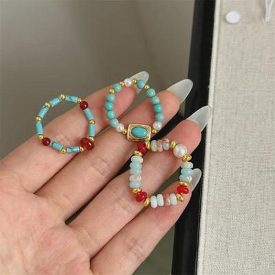 Anello di perline turchesi: Gioiello da Indice in Pietra Naturale con Design Squisito e di Nicchia per Donne