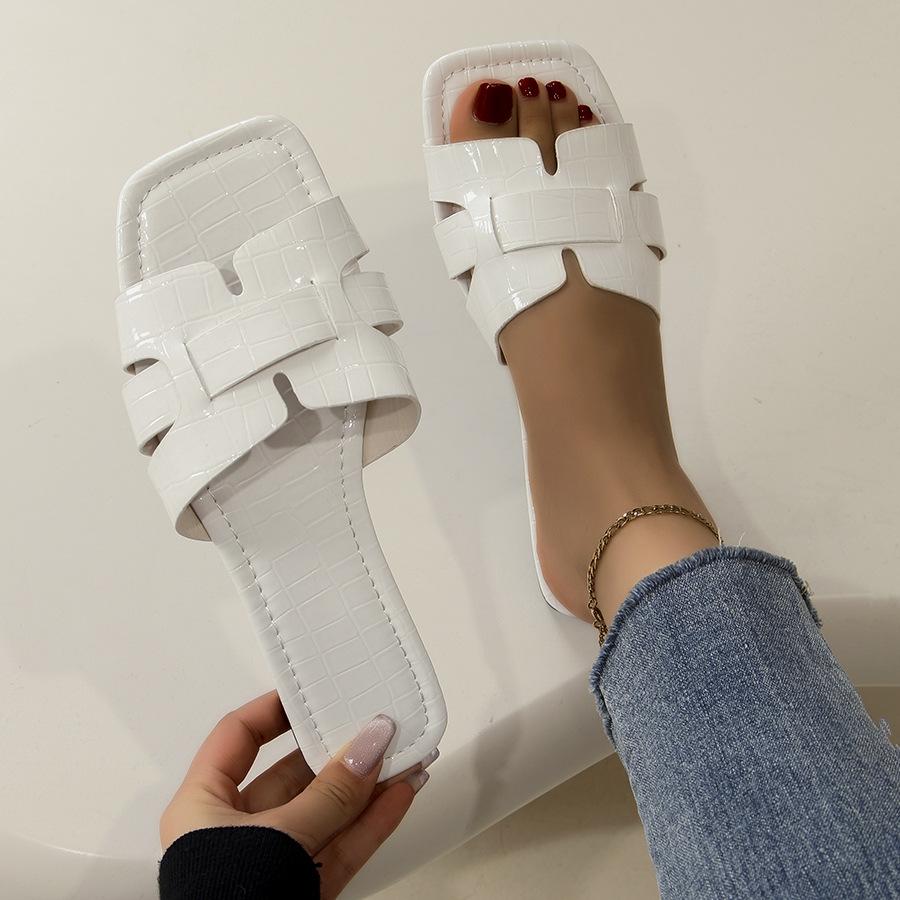 Large Size Solid Color Casual Stone Pattern Flat-bottomed Slippers 2025 New Foreign Trade Square Head One-pedal Slippers Spot